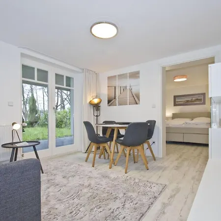 Ferienresidenz Zwei Bodden Ferienwohnung 112 Lietzow